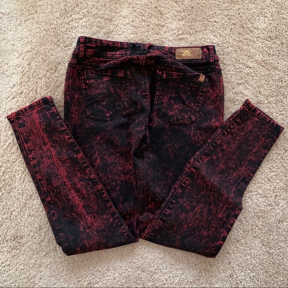 Jeans - Picture 3 of 4